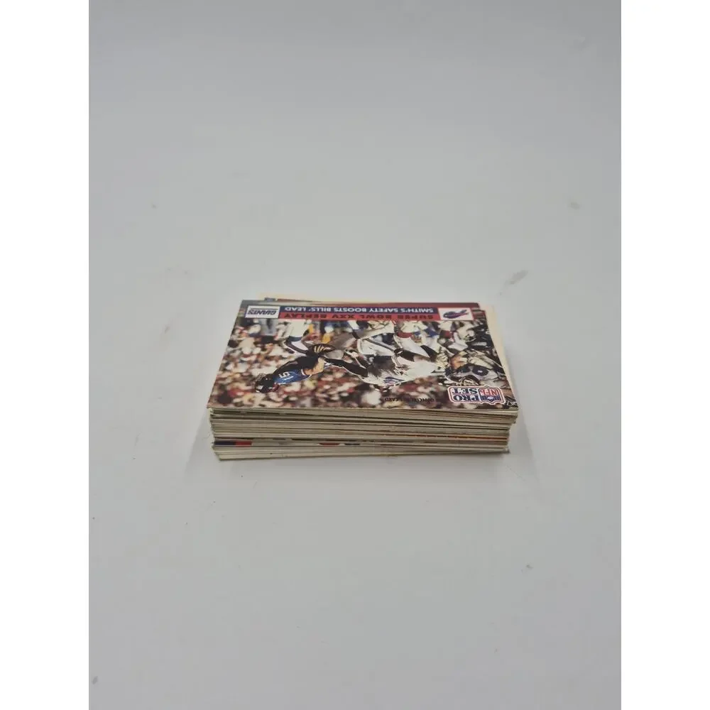 Vintage Sports Card Lot 44 Football Baseball Cards NFL MLB Assorted